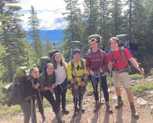teens ready to backpack during an outdoor adventure gap semester trip