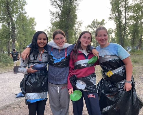 Yellowstone-girls-trash-bag-prom Yellowstone-girls-trash-bag-prom