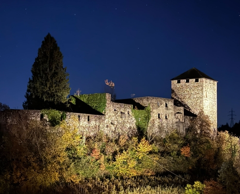 castle-in-dolomites-italy